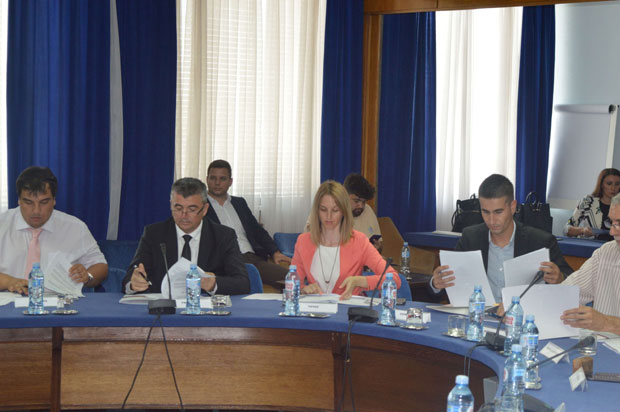 За пројекат младих 2,1 милион динара